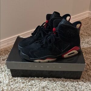 Jordan Retro 6 “Varsity Red”